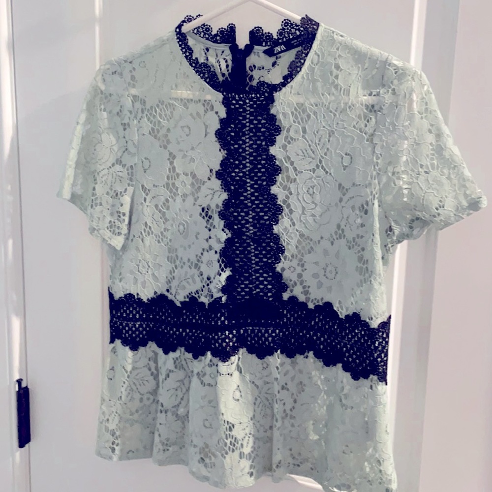 Green and black lace top. Zara. Size S. Worn once!